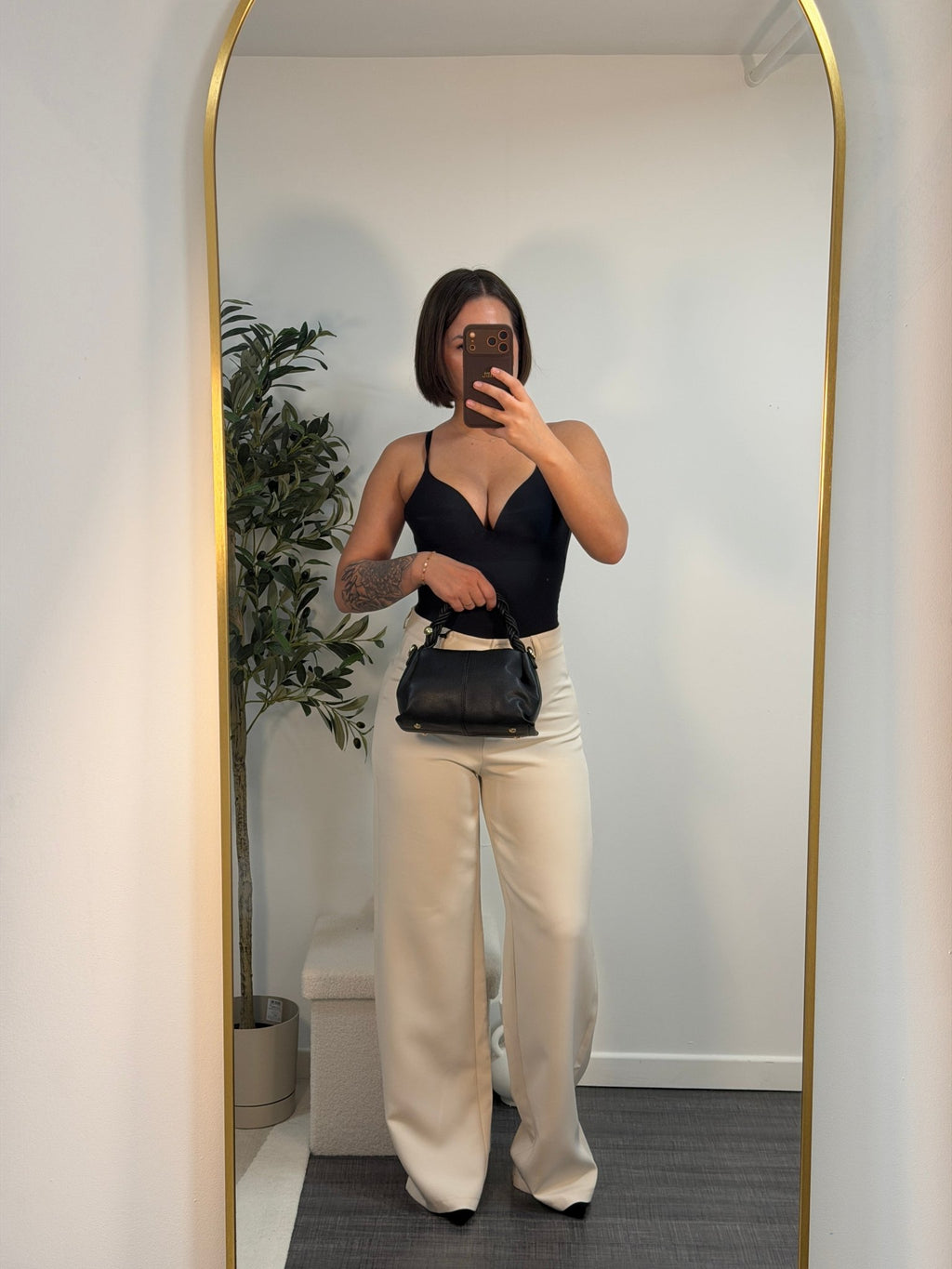 Body à coques noir femme – Cambon - Prêt-à-porter féminin | HBL Studio