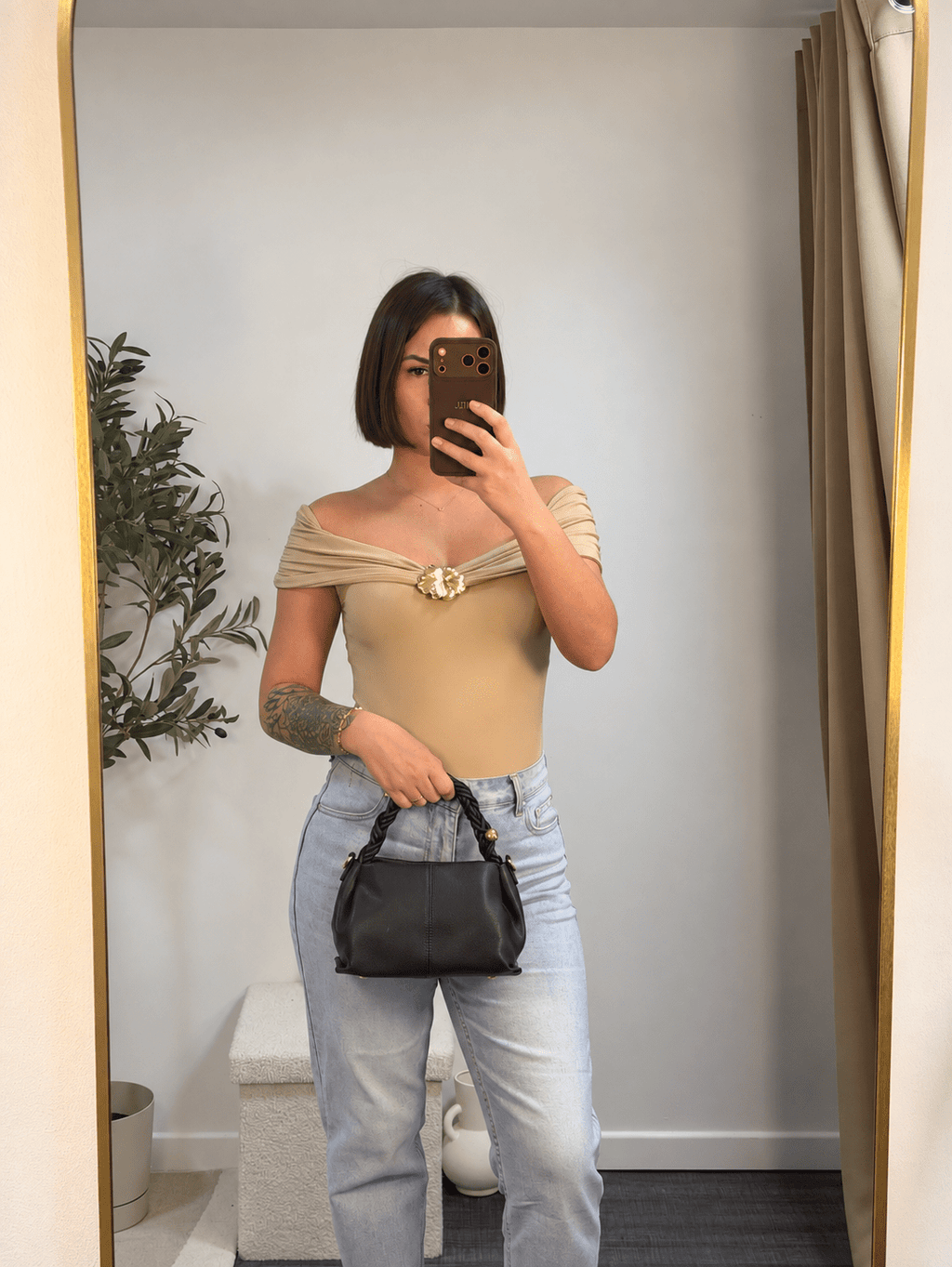 Body beige brodé femme – Iris - Prêt-à-porter féminin | HBL Studio
