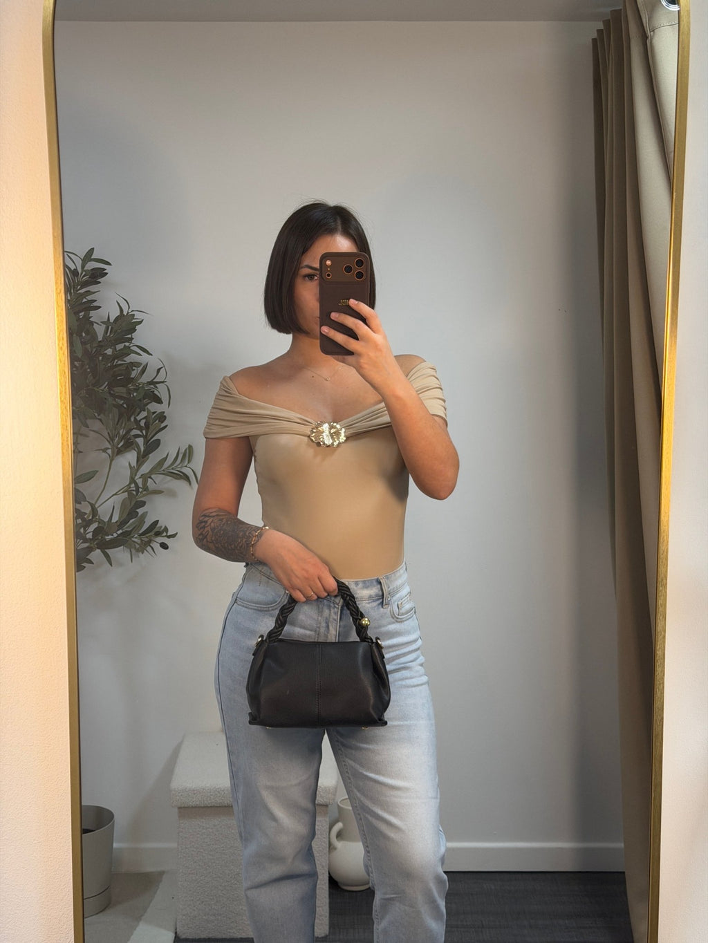 Body beige brodé femme – Iris - Prêt-à-porter féminin | HBL Studio